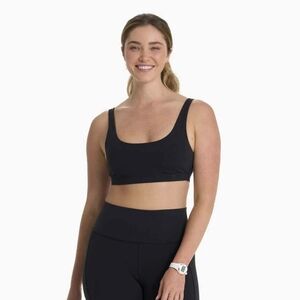 Vuori Daily Bra in Black Size S